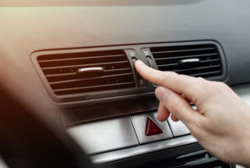 Comuni problemi con il refrigerante del condizionatore d'aria dell'auto e come risolverli