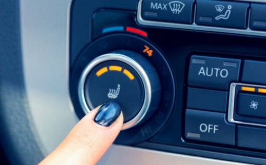 L'impatto di un termostato dell'aria condizionata dell'auto difettoso sul tuo veicolo